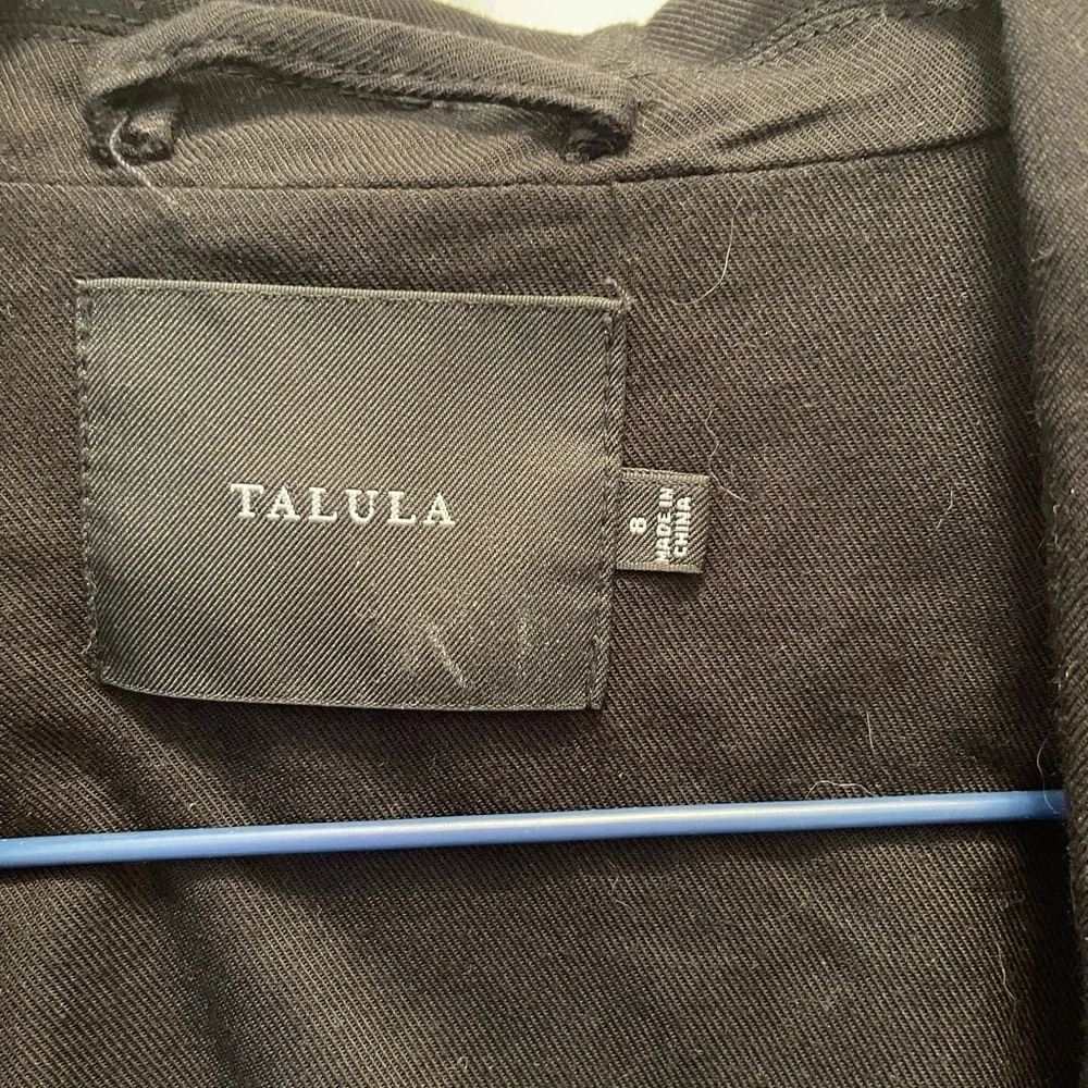 Talula | Black Kent Blazer - Picture 3 of 6